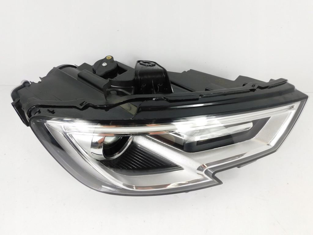 Frontscheinwerfer Audi A3 8V0941006E LED Rechts Scheinwerfer Headlight