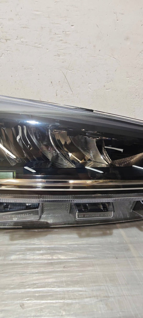 Frontscheinwerfer Ford Focus NX7B13E014CF LED Rechts Scheinwerfer Headlight SCH9670595558lx