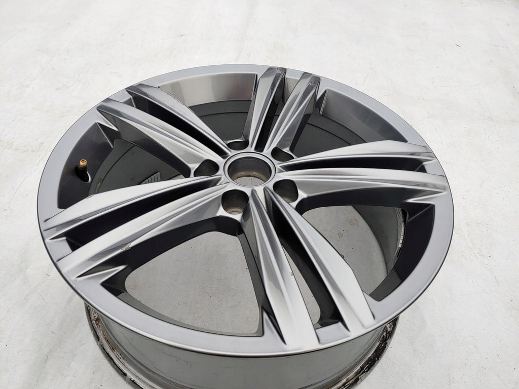 1x Alufelge 18 Zoll 7.0" 5x112 43ET Glanz Silber 5NA601025H VW Tiguan Rim Wheel FEL1088050505xk
