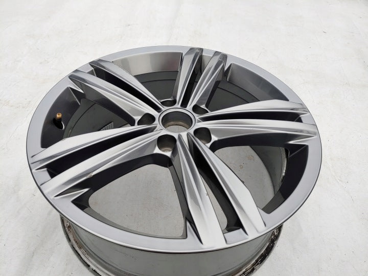 1x Alufelge 18 Zoll 7.0" 5x112 43ET Glanz Silber 5NA601025H VW Tiguan Rim Wheel FEL1088050505xk