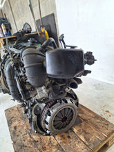 Laden Sie das Bild in den Galerie-Viewer, Motor Hyundai I10 G4LA 1.2 142TKm Benzin Engine Unkomplett