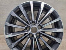 Laden Sie das Bild in den Galerie-Viewer, 1x Alufelge 18 Zoll 7.0" 5x112 45ET Glanz Graphit 57A601025N Mg Karoq Rim Wheel FEL5554267838oi