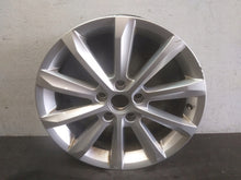 Load image into Gallery viewer, 1x Alufelge 17 Zoll 6.5&quot; 5x112 3G0601025C VW Passat B8 Rim Wheel