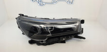 Laden Sie das Bild in den Galerie-Viewer, Frontscheinwerfer Toyota Hilux VIII 1EJ-923368-040A Full LED Rechts Headlight SCH9051773188ij