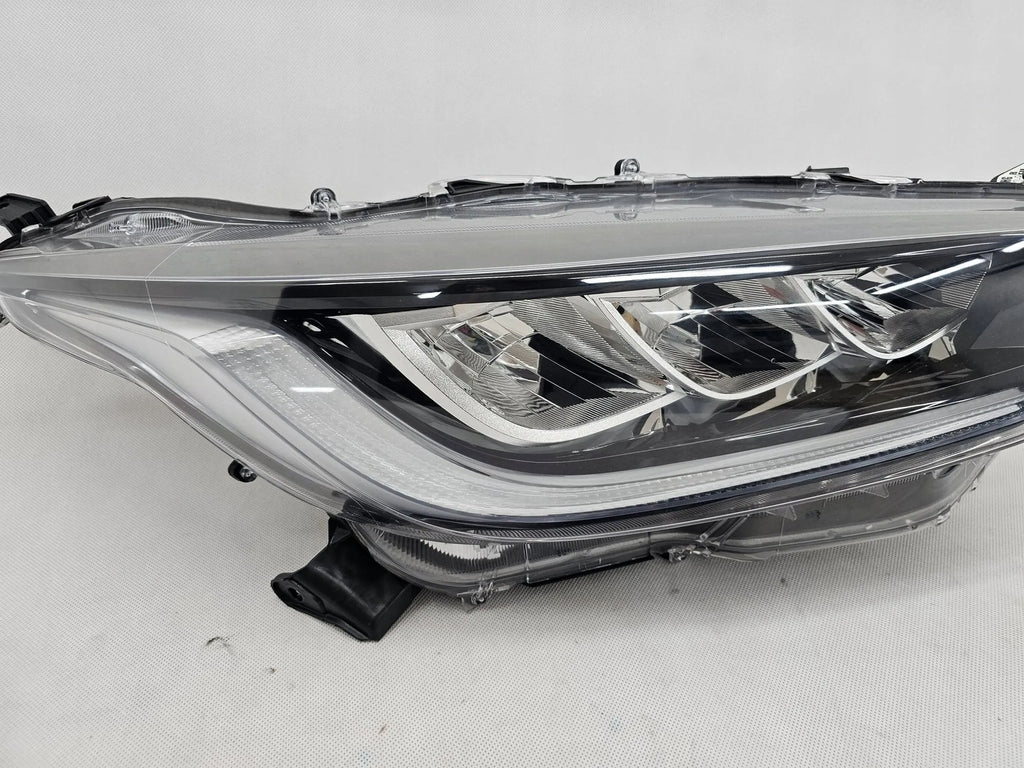 Frontscheinwerfer Toyota 4 Yaris SPP8569 Rechts Scheinwerfer Headlight