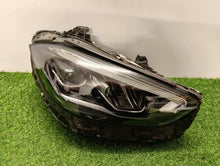 Laden Sie das Bild in den Galerie-Viewer, Frontscheinwerfer Mercedes-Benz W206 A2069067203 Rechts Scheinwerfer Headlight SCH5145284786uq