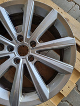 Load image into Gallery viewer, 1x Alufelge 17 Zoll 7.0&quot; 5x112 38ET Glanz Silber 3G8071497 VW Arteon Rim Wheel