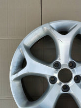 Load image into Gallery viewer, 1x Alufelge 17 Zoll 13248036 Opel Astra H Vectra Zafira Rim Wheel FEL8719784774my