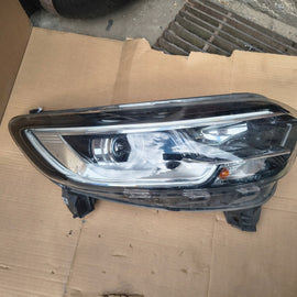 Frontscheinwerfer Renault Kadjar 260101096 Rechts Scheinwerfer Headlight SCH8524677697gs