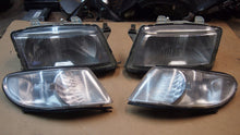 Load image into Gallery viewer, Frontscheinwerfer Saab 93 Ein Satz Scheinwerfer Headlight SCH1989953384xm