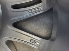 Load image into Gallery viewer, 1x Alufelge 15 Zoll 6.5" 5x108 43ET Glanz Silber 8672149 Volvo V70 S80 S60 FEL1910781297fi