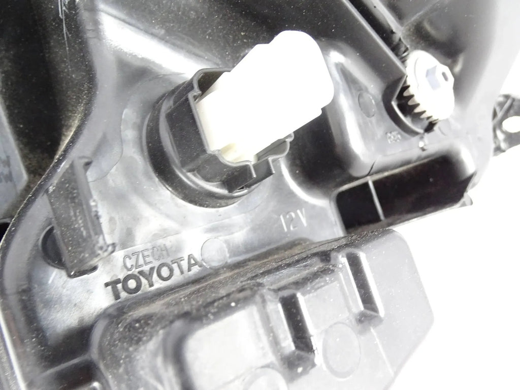 Frontscheinwerfer Toyota Yaris PJT8575 Full LED Rechts Scheinwerfer Headlight