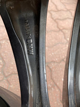 Laden Sie das Bild in den Galerie-Viewer, 1x Alufelge 19 Zoll 8.5" 5x112 25ET Glanz Grau 6887591 BMW 7 G11 Mg Rim Wheel FEL7612757300ic