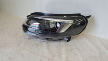 Laden Sie das Bild in den Galerie-Viewer, Frontscheinwerfer Opel Vivaro C Zafira Life 9832837680 LED Links Headlight