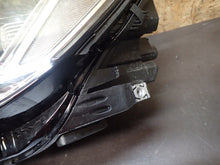 Load image into Gallery viewer, Frontscheinwerfer VW Touran FULL LED Links Scheinwerfer Headlight