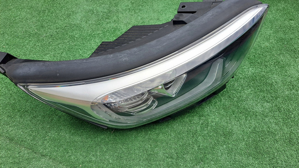 Frontscheinwerfer Kia Stonic LED Rechts Scheinwerfer Headlight