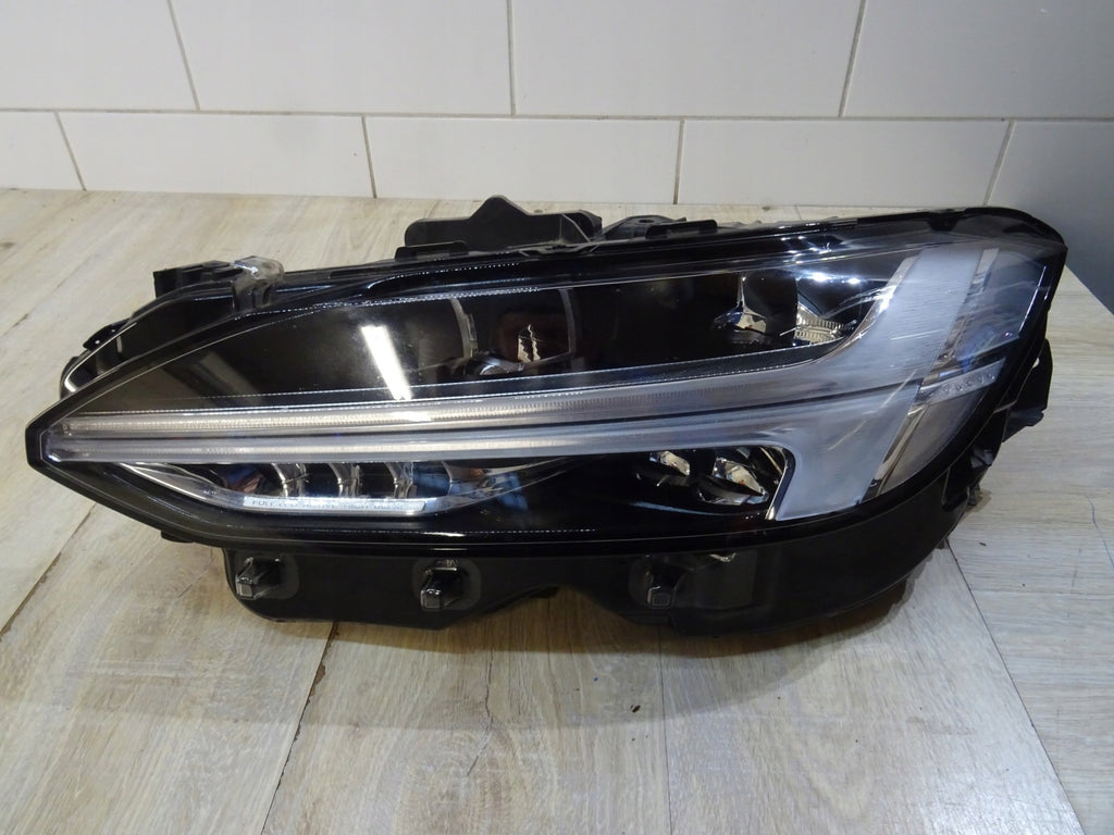 Frontscheinwerfer Volvo S90 V90 31655137 2003250022 Links Scheinwerfer Headlight SCH9527445427pu