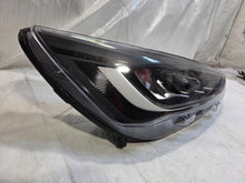 Laden Sie das Bild in den Galerie-Viewer, Frontscheinwerfer Ford Focus NX7B-13E014-CF Rechts Scheinwerfer Headlight SCH5645947320dk