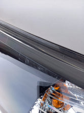 Laden Sie das Bild in den Galerie-Viewer, Frontscheinwerfer Renault Trafic III 260105469R LED Rechts Headlight SCH4368613658rk