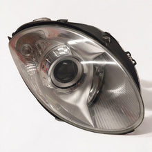 Laden Sie das Bild in den Galerie-Viewer, Frontscheinwerfer Mercedes-Benz W251 Links Scheinwerfer Headlight