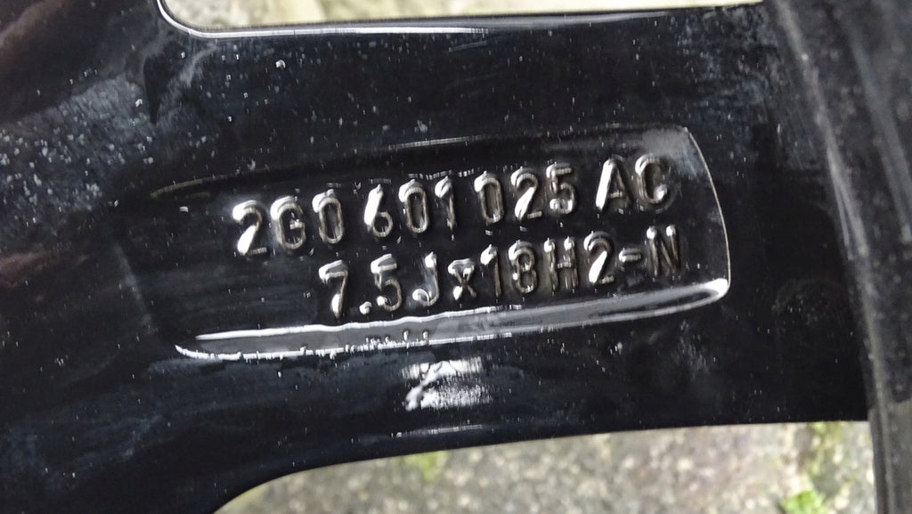 1x Alufelge 18 Zoll 7.5" 5x100 51ET 2G0601025AC VW Polo Rim Wheel