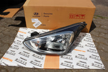 Laden Sie das Bild in den Galerie-Viewer, Frontscheinwerfer Hyundai I10 92101B9000 Links Scheinwerfer Headlight SCH4724947272in