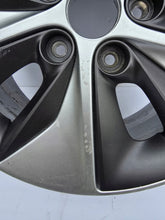 Load image into Gallery viewer, 1x Alufelge 16 Zoll 6.5" 5x114.3 50ET Glanz Silber 52910-G7200 Hyundai Ioniq Mg FEL1193528751rn