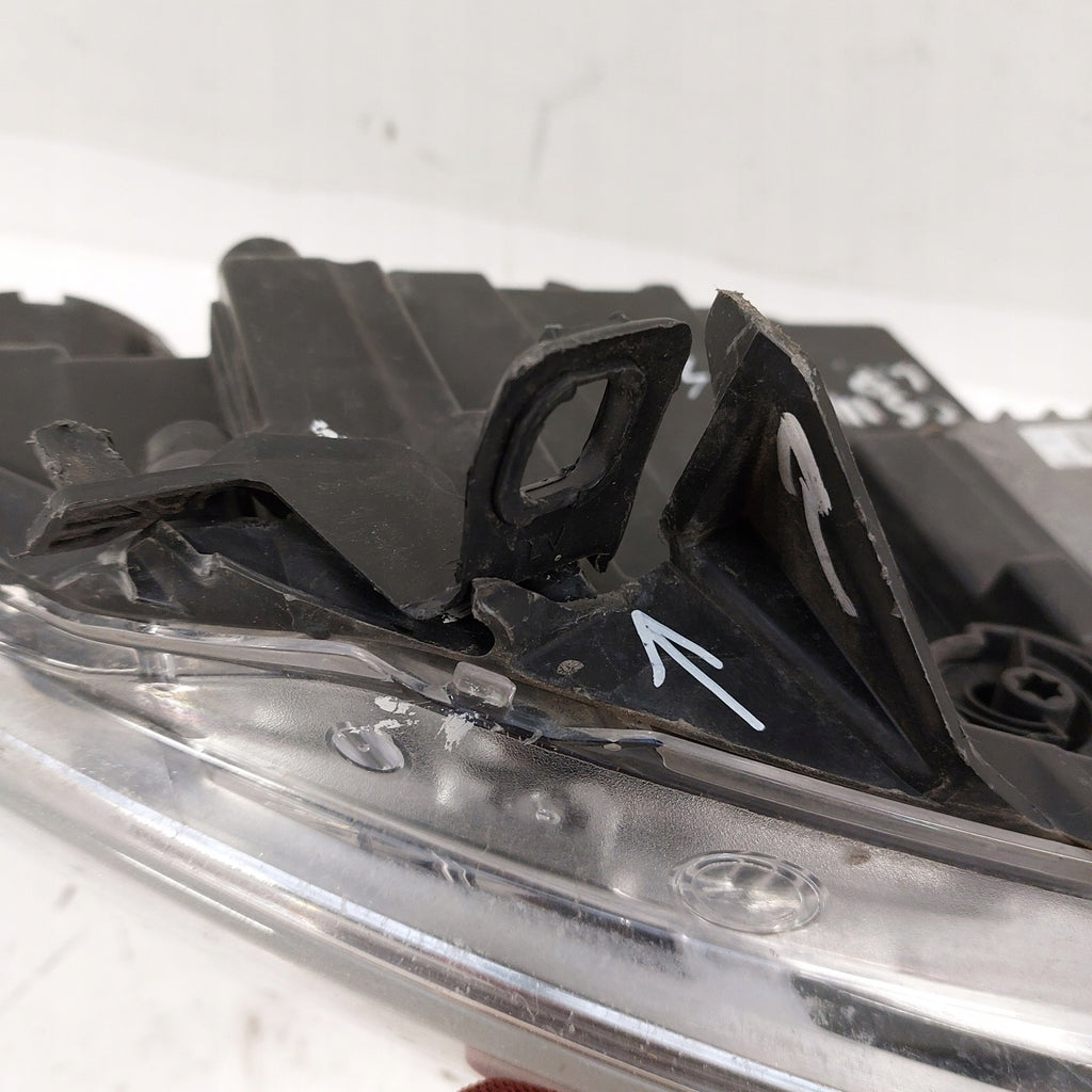 Frontscheinwerfer Citroën C5 III 9684845880 89901892 Xenon Links Headlight