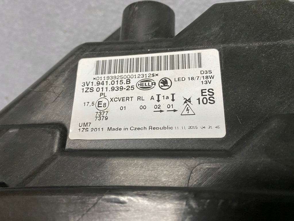 Frontscheinwerfer Skoda Superb III 3V1941015B Xenon Links Scheinwerfer Headlight