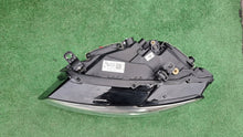 Laden Sie das Bild in den Galerie-Viewer, Frontscheinwerfer Audi Q5 8R0941006C Bi-Xenon Links Scheinwerfer Headlight SCH8603100375kp