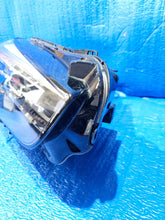 Load image into Gallery viewer, Frontscheinwerfer BMW X1 F48 5A01178-03 Full LED Rechts Scheinwerfer Headlight SCH3684064471nd