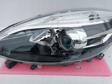 Load image into Gallery viewer, Frontscheinwerfer Renault Scenic 260608203R Links Scheinwerfer Headlight