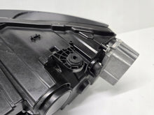 Laden Sie das Bild in den Galerie-Viewer, Frontscheinwerfer Seat Ateca I 576941032B Rechts Scheinwerfer Headlight SCH8101546448zb