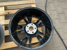 Laden Sie das Bild in den Galerie-Viewer, 1x Alufelge 18 Zoll 5x114.3 Toyota Rav 4 Rim Wheel FEL9836015097lc