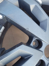 Load image into Gallery viewer, 1x Alufelge 18 Zoll 7.5" 5x120 45ET Glanz Schwarz 2H6601025 VW Amarok Multivan FEL4591389184hy