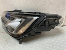 Laden Sie das Bild in den Galerie-Viewer, Frontscheinwerfer Audi A4 8W0941033 LED Links Scheinwerfer Headlight SCH8739852499ej