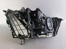 Laden Sie das Bild in den Galerie-Viewer, Frontscheinwerfer Audi Q3 83A941011 Full LED Links Scheinwerfer Headlight SCH1201648281oq