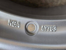 Load image into Gallery viewer, 1x Alufelge 17 Zoll 7.0" 5x108 48ET Silber KBA47783 BMW 1 I Passat Rim Wheel FEL6171758036ej