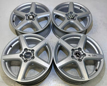 Laden Sie das Bild in den Galerie-Viewer, 4x Alufelge 17 Zoll 7.5" 5x112 47ET Silber Rim Wheel FEL2332177484rf