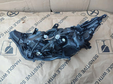 Load image into Gallery viewer, Frontscheinwerfer Toyota Rav 4 W4043R Full LED Rechts Scheinwerfer Headlight SCH5493866453js