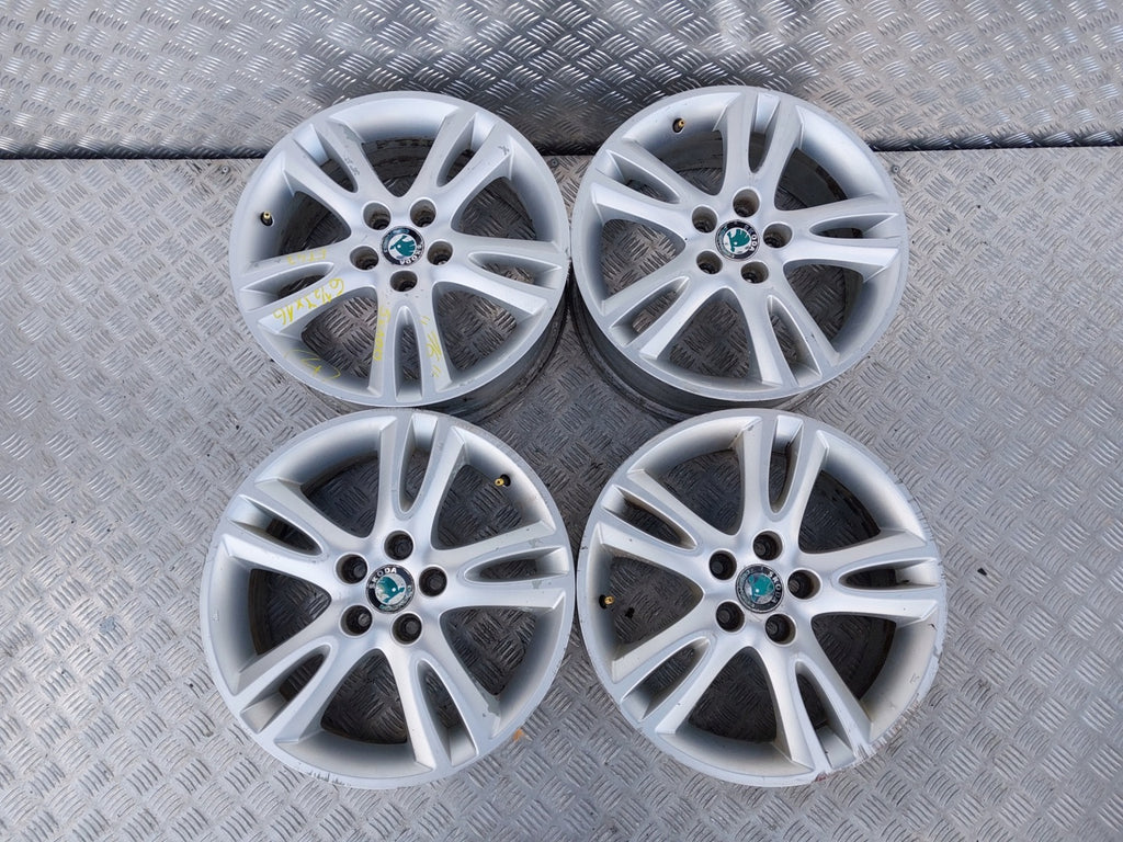 4x Alufelge 16 Zoll 6.5" 5x100 43ET 5J0601025B Skoda Fabia Ii Rim Wheel FEL7824952339ds