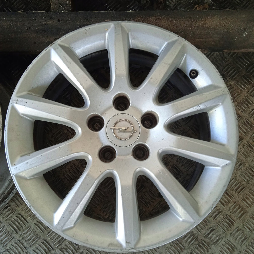 4x Alufelge 16 Zoll 6.5" 5x110 Glanz Silber Opel Astra H Rim Wheel FEL3277396797sy