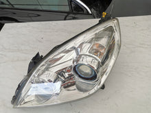 Laden Sie das Bild in den Galerie-Viewer, Frontscheinwerfer Opel Vectra C 13170933FY Xenon Links Scheinwerfer Headlight