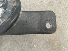 Laden Sie das Bild in den Galerie-Viewer, Frontscheinwerfer Ford Fiesta I Rechts Scheinwerfer Headlight SCH8120602829lo