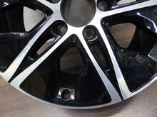 Laden Sie das Bild in den Galerie-Viewer, 1x Alufelge 17 Zoll 7.0&quot; 5x112 48,5ET A2054019000 Mercedes-Benz A205 Rim Wheel