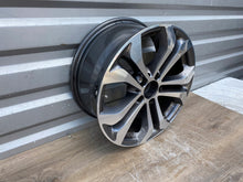 Load image into Gallery viewer, 1x Alufelge 17 Zoll 7.5&quot; 5x112 30ET 2534010600 Mercedes-Benz Glc Rim Wheel