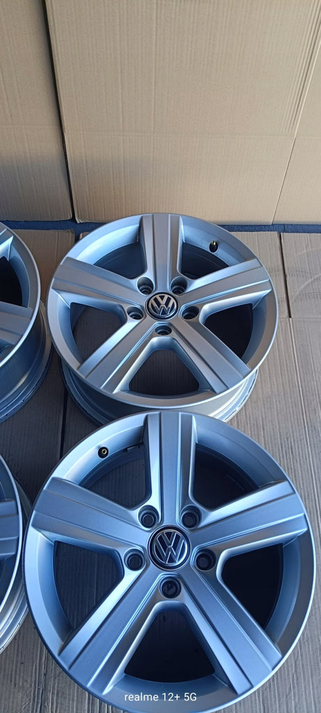 4x Alufelge 16 Zoll 6.5" 5x112 46ET Silber 5G0601025BN VW I Rim Wheel FEL5733848499wz