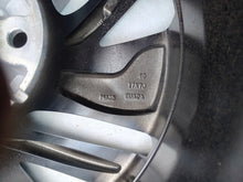 Load image into Gallery viewer, 1x Alufelge 17 Zoll 7.0" 5x114.3 40ET Glanz Grau Nissan Qashqai Iii Rim Wheel FEL2674913136dc