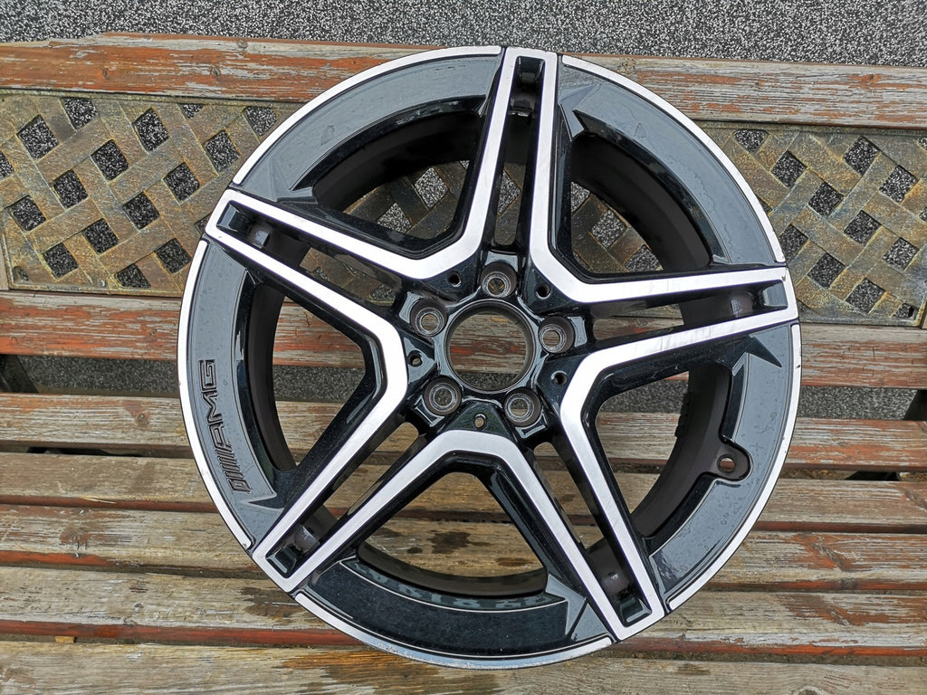 1x Alufelge 18 Zoll 7.5" 5x112 49ET Glanz Schwarz A1774011500 Mercedes-Benz W177