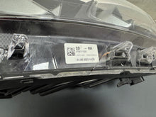 Laden Sie das Bild in den Galerie-Viewer, Frontscheinwerfer Kia Ceed 92102J7500 Full LED Rechts Scheinwerfer Headlight SCH7439040040pc